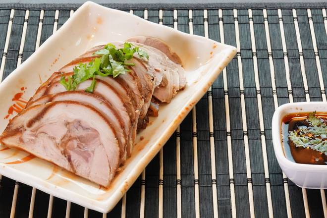 熏猪肘 Smoked and Sliced Pork Hock